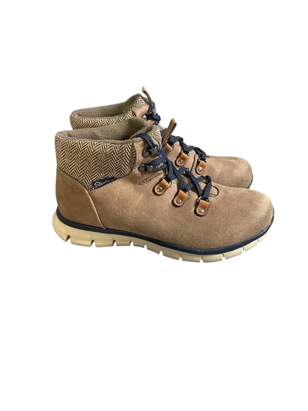 Skechers Women’s Synergy Mountain Taupe Microfiber Dreamer Boots Size-7